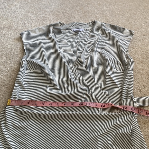 Athleta newport dress size medium - Picture 10 of 13